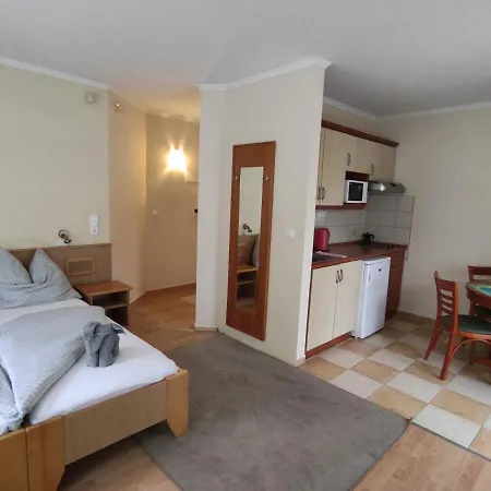 Garda Apartmanház Apartmán *