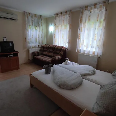 Garda Apartmanház Apartmán