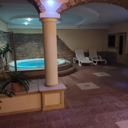 Garda Apartmanház Apartmán Hévíz